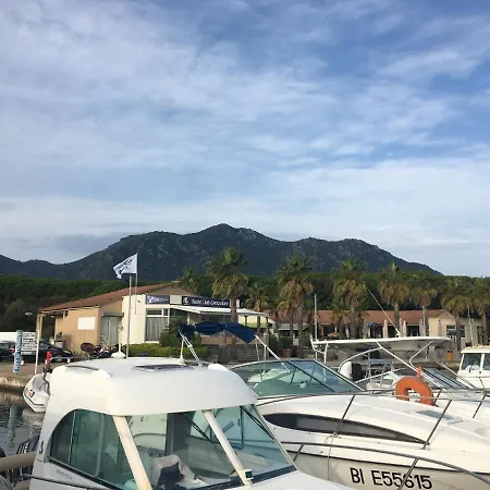 Botel Voilier Eolia